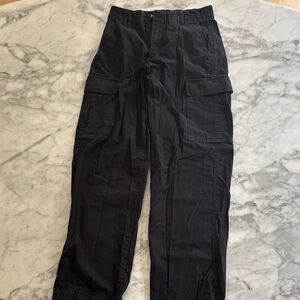 UNIQLO Women’s Black Cargo Pants
